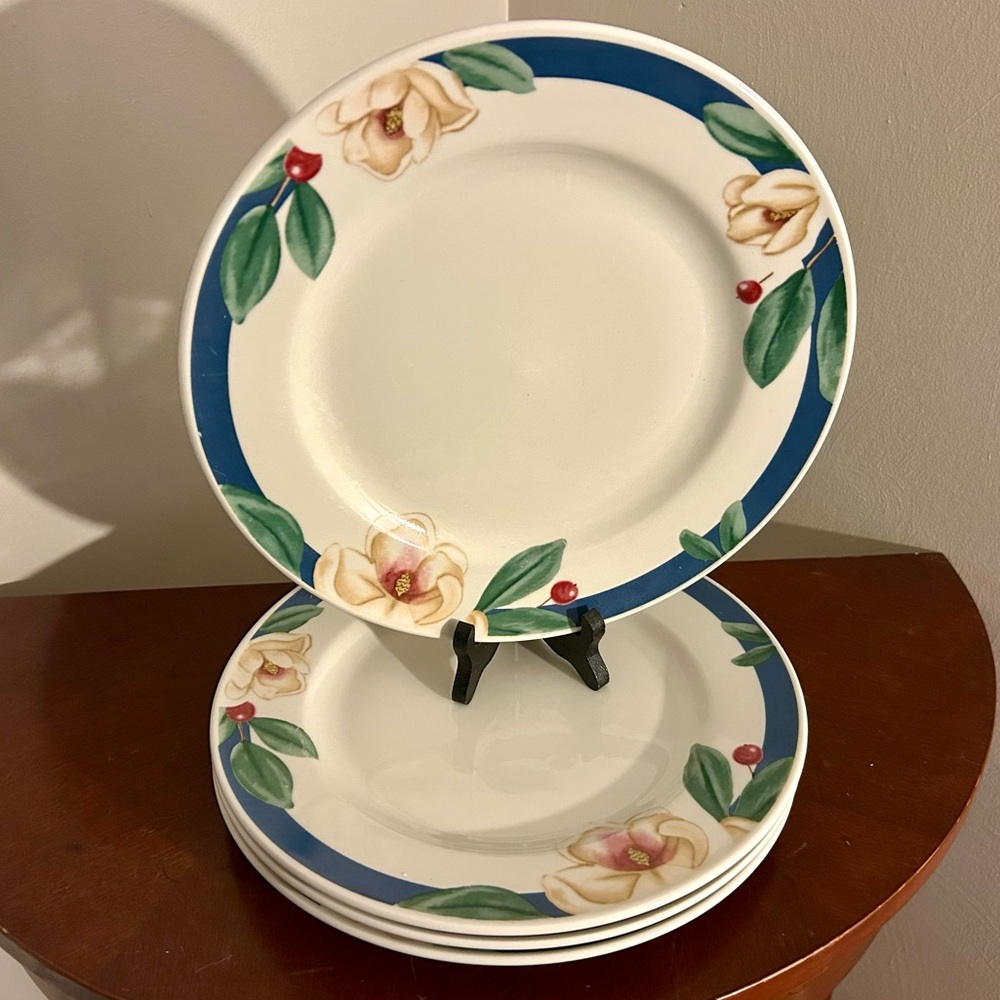 Set Of 4 Citation Savannah Grove Petit Flora Dinner Plates With Magnolias